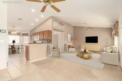 Living - 11541 E Lindner Ave, Mesa, AZ 85209 photo 1 of 6