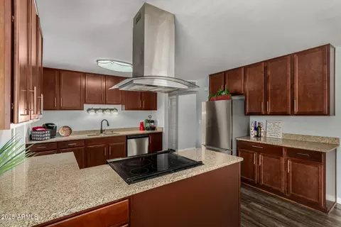 Kitchen - 2041 E 3rd Dr, Mesa, AZ 85204 photo 2 of 4