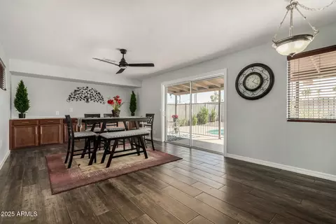 Dining - 2041 E 3rd Dr, Mesa, AZ 85204 photo 2 of 4
