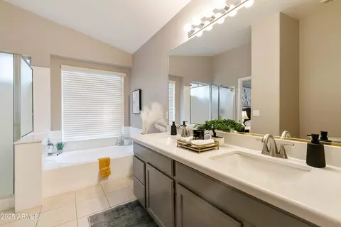 Bath - 1281 E Sierra Madre Ave, Gilbert, AZ 85296 photo 1 of 4