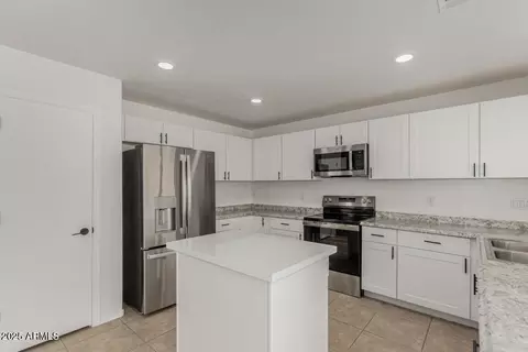 8519 W Berkeley Rd, Phoenix, AZ 85037 photo 9
