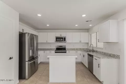 8519 W Berkeley Rd, Phoenix, AZ 85037 photo 8