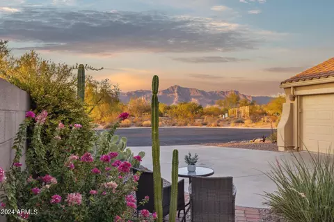 10109 E Trailhead Ct, Gold Canyon, AZ 85118