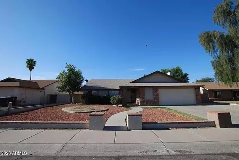 8119 W Corrine Dr, Peoria, AZ 85381