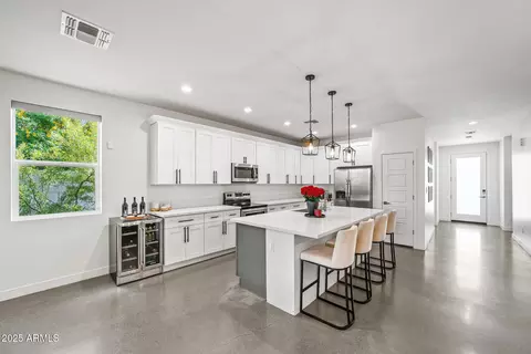 Kitchen - 2914 E Blanche Dr, Phoenix, AZ 85032 photo 2 of 4