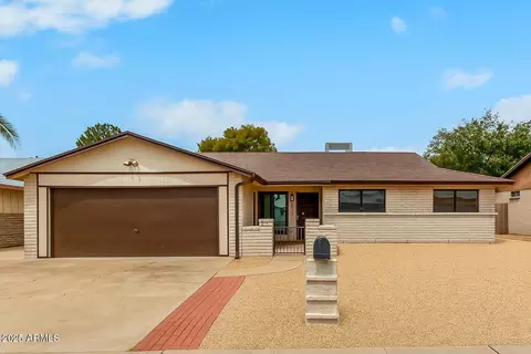 5630 W Vogel Ave, Glendale, AZ 85302