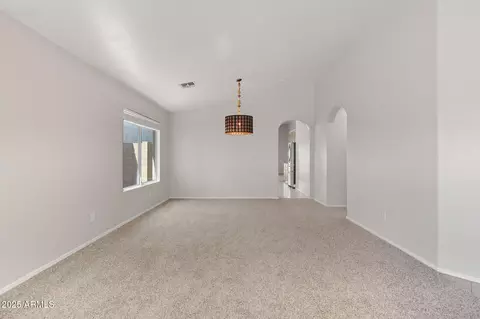 2024 W Carter Rd, Phoenix, AZ 85041 photo 10