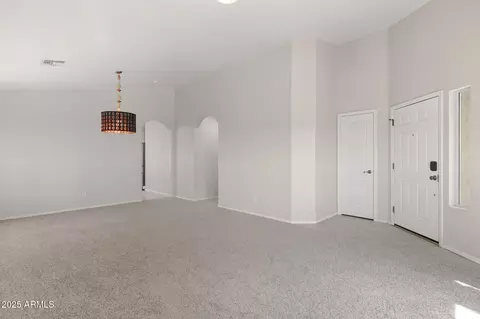 2024 W Carter Rd, Phoenix, AZ 85041 photo 8