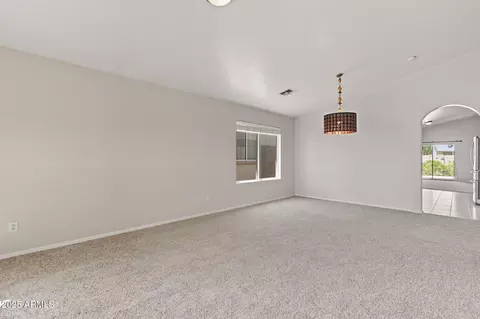 2024 W Carter Rd, Phoenix, AZ 85041 photo 7