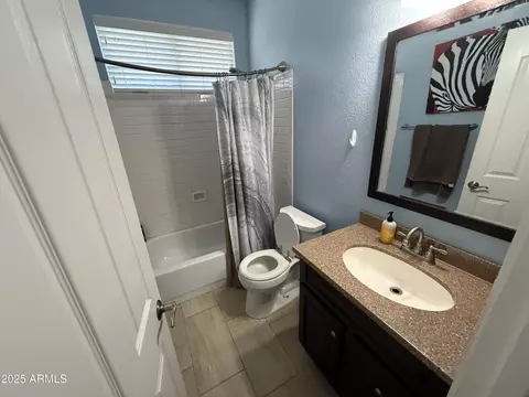 Bath - 620 N Hawk Cir, Gilbert, AZ 85234 photo 3 of 3