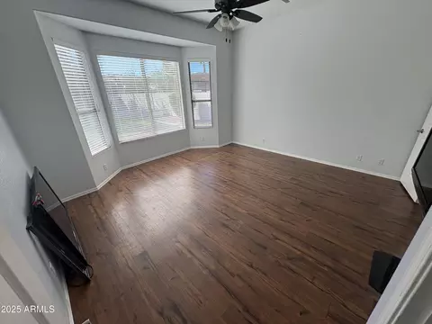 Living - 620 N Hawk Cir, Gilbert, AZ 85234 photo 3 of 5