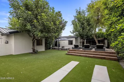 Exterior - 3601 E Colter St, Phoenix, AZ 85018 photo 4 of 12