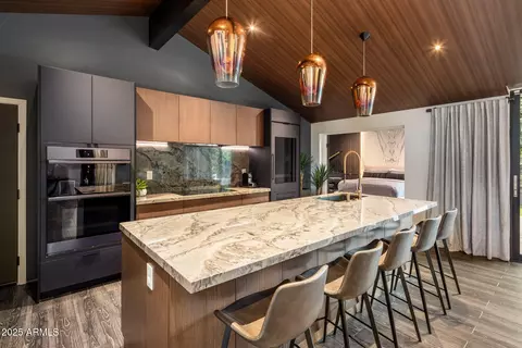 Kitchen - 3601 E Colter St, Phoenix, AZ 85018 photo 2 of 5
