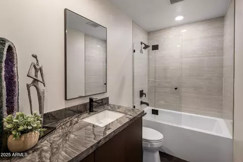 Bath - 3601 E Colter St, Phoenix, AZ 85018 photo 3 of 3