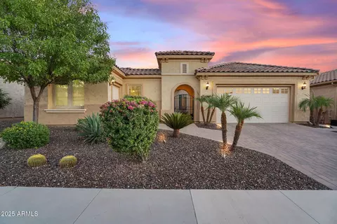 3943 E Torrey Pines Ln, Chandler, AZ 85249