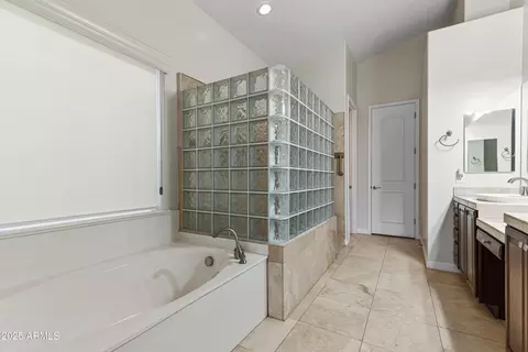 10040 E Grandview St, Mesa, AZ 85207 photo 22