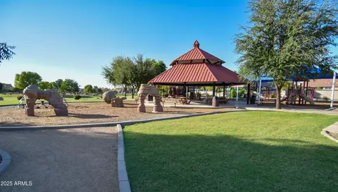 3616 E Red Oak Ln, Gilbert, AZ 85297 photo 34