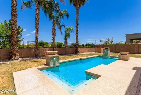 3616 E Red Oak Ln, Gilbert, AZ 85297 photo 23