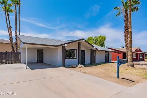 2614 N 72nd Dr, Phoenix, AZ 85035