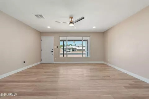 3121 W Hearn Rd, Phoenix, AZ 85053 photo 8