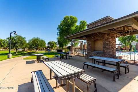 View/Area - 3724 E Trinity Ln, Chandler, AZ 85286 photo 5 of 18