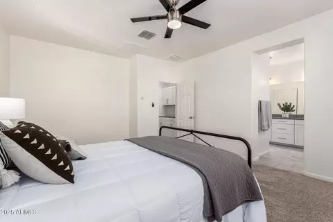 Bedroom - 3724 E Trinity Ln, Chandler, AZ 85286 photo 3 of 10