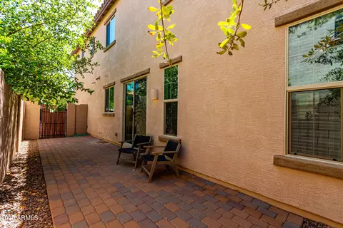 Exterior - 3724 E Trinity Ln, Chandler, AZ 85286 photo 5 of 10