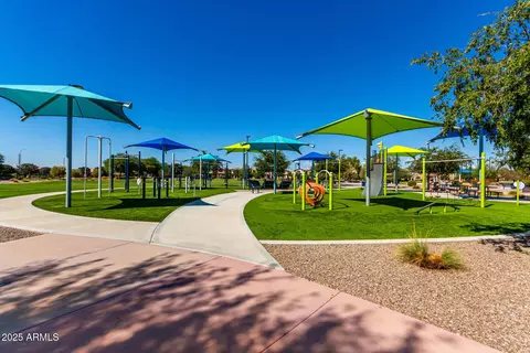 View/Area - 3724 E Trinity Ln, Chandler, AZ 85286 photo 3 of 18