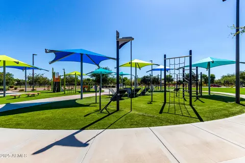 View/Area - 3724 E Trinity Ln, Chandler, AZ 85286 photo 1 of 18