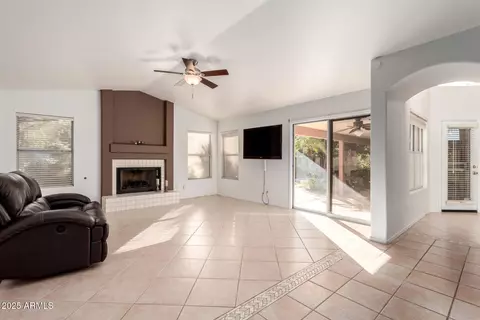 Living - 7525 E Kilarea Ave, Mesa, AZ 85209 photo 4 of 11