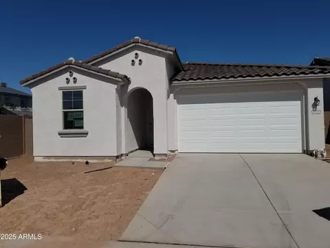 12562 W Luxton Ln, Avondale, AZ 85323