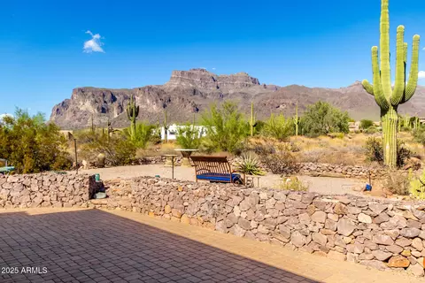 Exterior - 6619 E Quail Hideaway Ln, Apache Junction, AZ 85119 photo 6 of 10