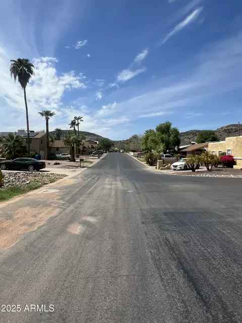 1409 E Yucca St #-, Phoenix, AZ 85020 photo 3