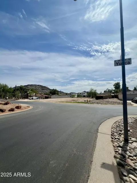 1409 E Yucca St #-, Phoenix, AZ 85020 photo 7