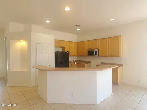 Kitchen - 10446 E Florian Ave, Mesa, AZ 85208 photo 1 of 1