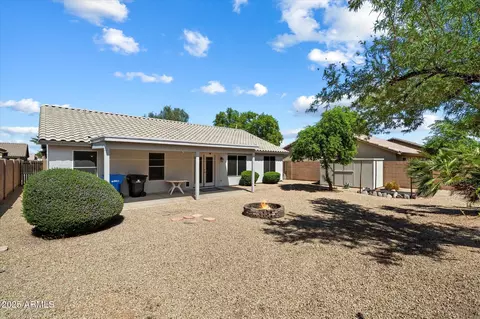 Exterior - 915 E Harwell Rd, Phoenix, AZ 85042 photo 4 of 4