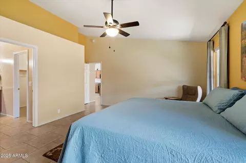 Bedroom - 915 E Harwell Rd, Phoenix, AZ 85042 photo 2 of 2