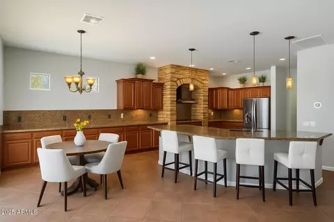 Kitchen - 655 E Bellerive Pl, Chandler, AZ 85249 photo 1 of 4