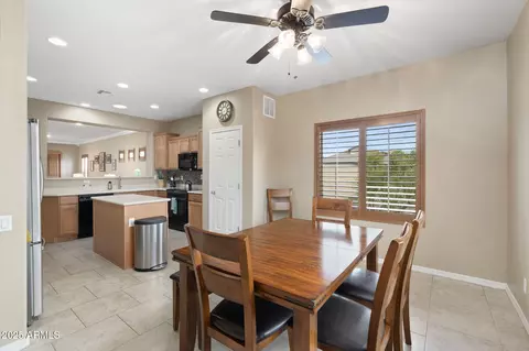 10960 E Sonrisa Ave, Mesa, AZ 85212 photo 16