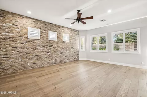 Living - 11346 E Spaulding Ave, Mesa, AZ 85212 photo 6 of 10