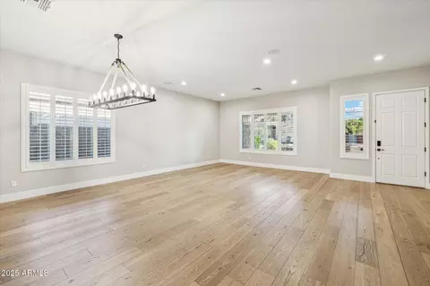 Living - 11346 E Spaulding Ave, Mesa, AZ 85212 photo 8 of 10