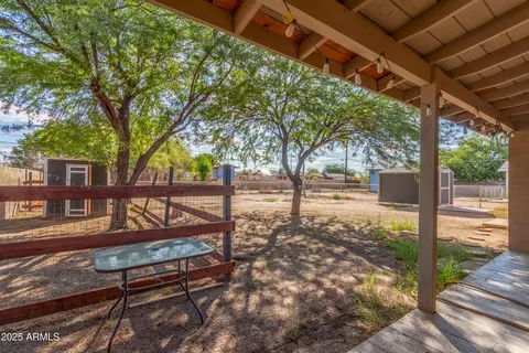 Exterior - 413 E 3rd St, Eloy, AZ 85131 photo 6 of 10