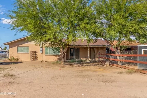 Exterior - 413 E 3rd St, Eloy, AZ 85131 photo 8 of 10