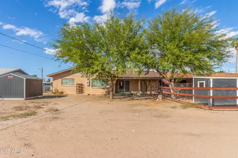 Exterior - 413 E 3rd St, Eloy, AZ 85131 photo 10 of 10