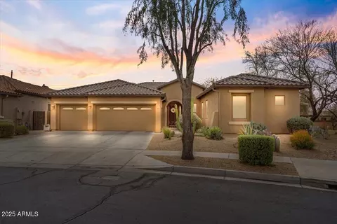 2025 W Calle Del Sol --, Phoenix, AZ 85085
