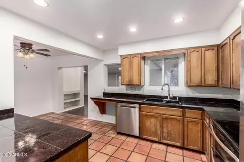 4614 E Cypress St, Phoenix, AZ 85008 photo 15