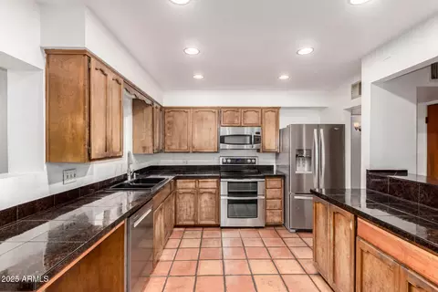 4614 E Cypress St, Phoenix, AZ 85008 photo 14