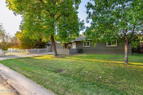 4614 E Cypress St, Phoenix, AZ 85008 photo 3