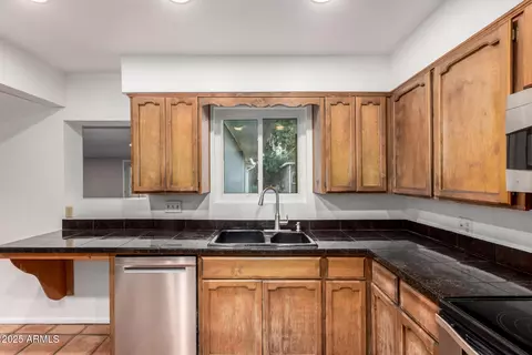 4614 E Cypress St, Phoenix, AZ 85008 photo 16
