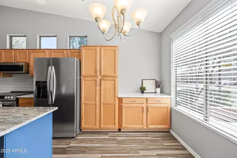 Kitchen - 4532 E Indigo St, Gilbert, AZ 85298 photo 5 of 6